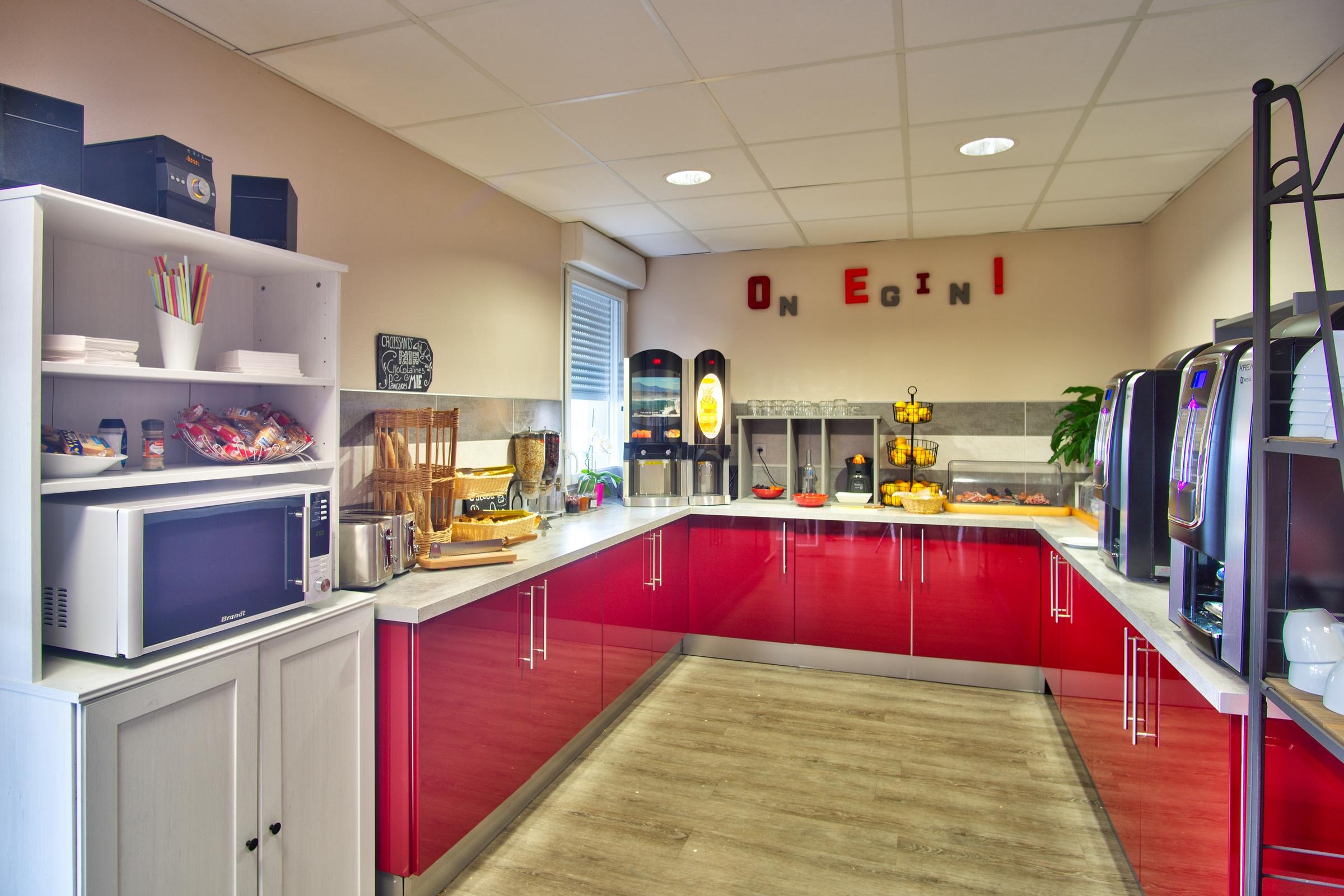 Hotel Adonis Bayonne 3*